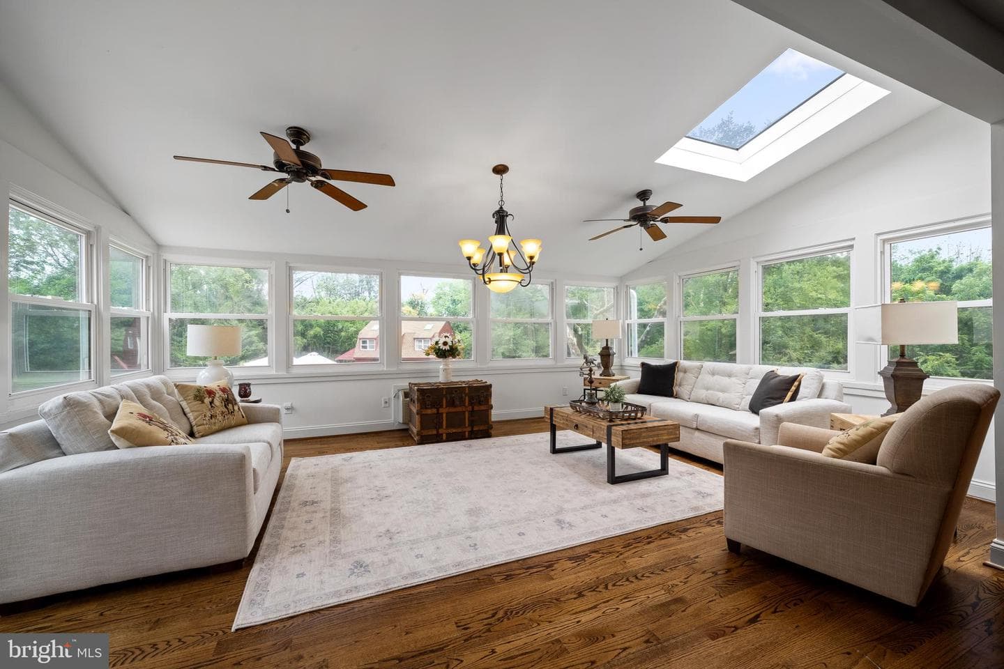 138 Davis Road photo 11