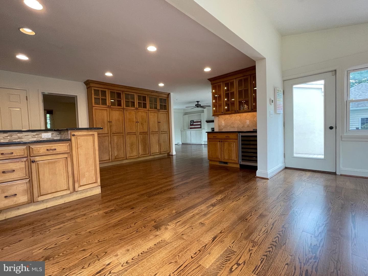 138 Davis Road photo 48