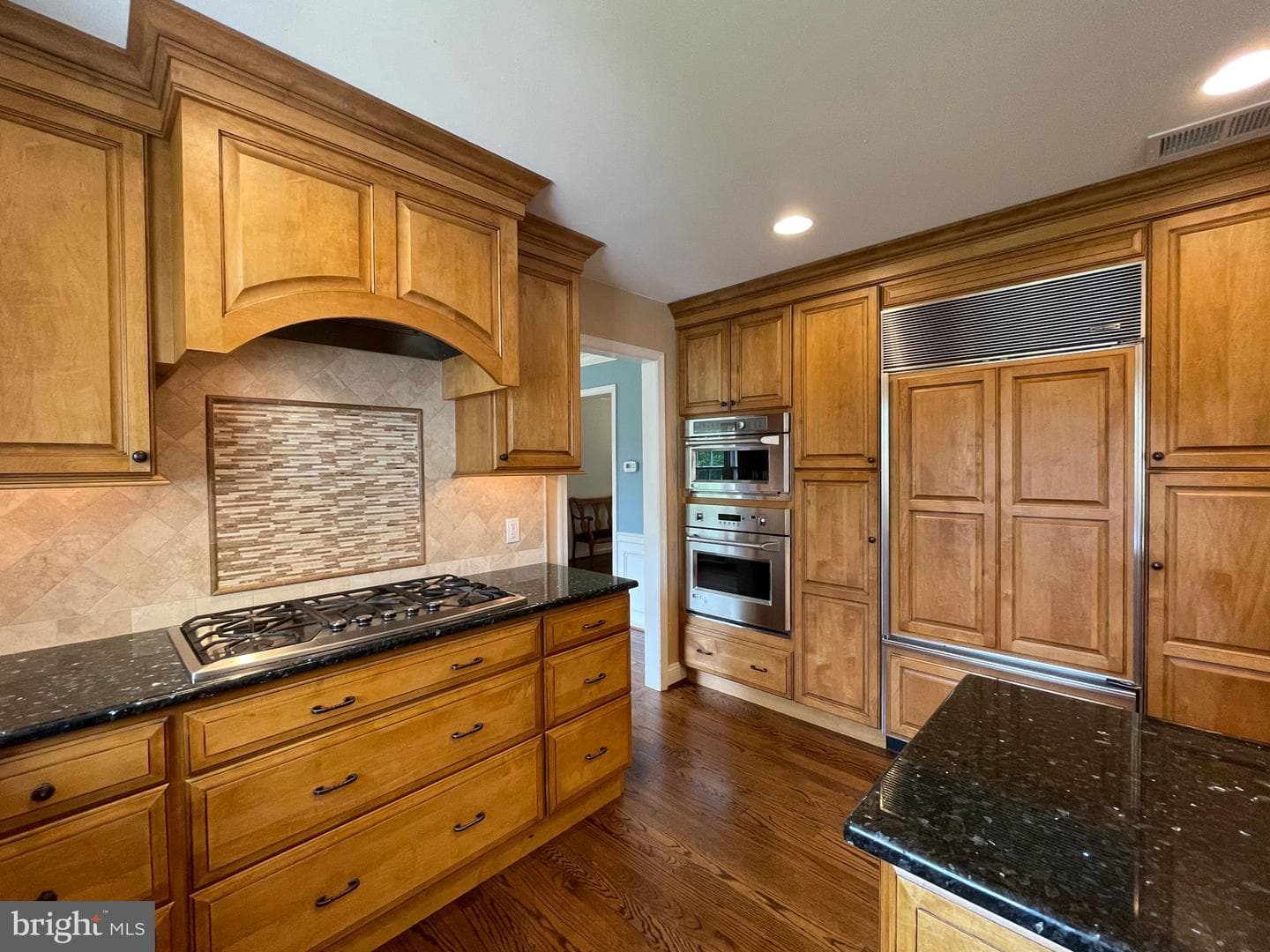 138 Davis Road photo 51