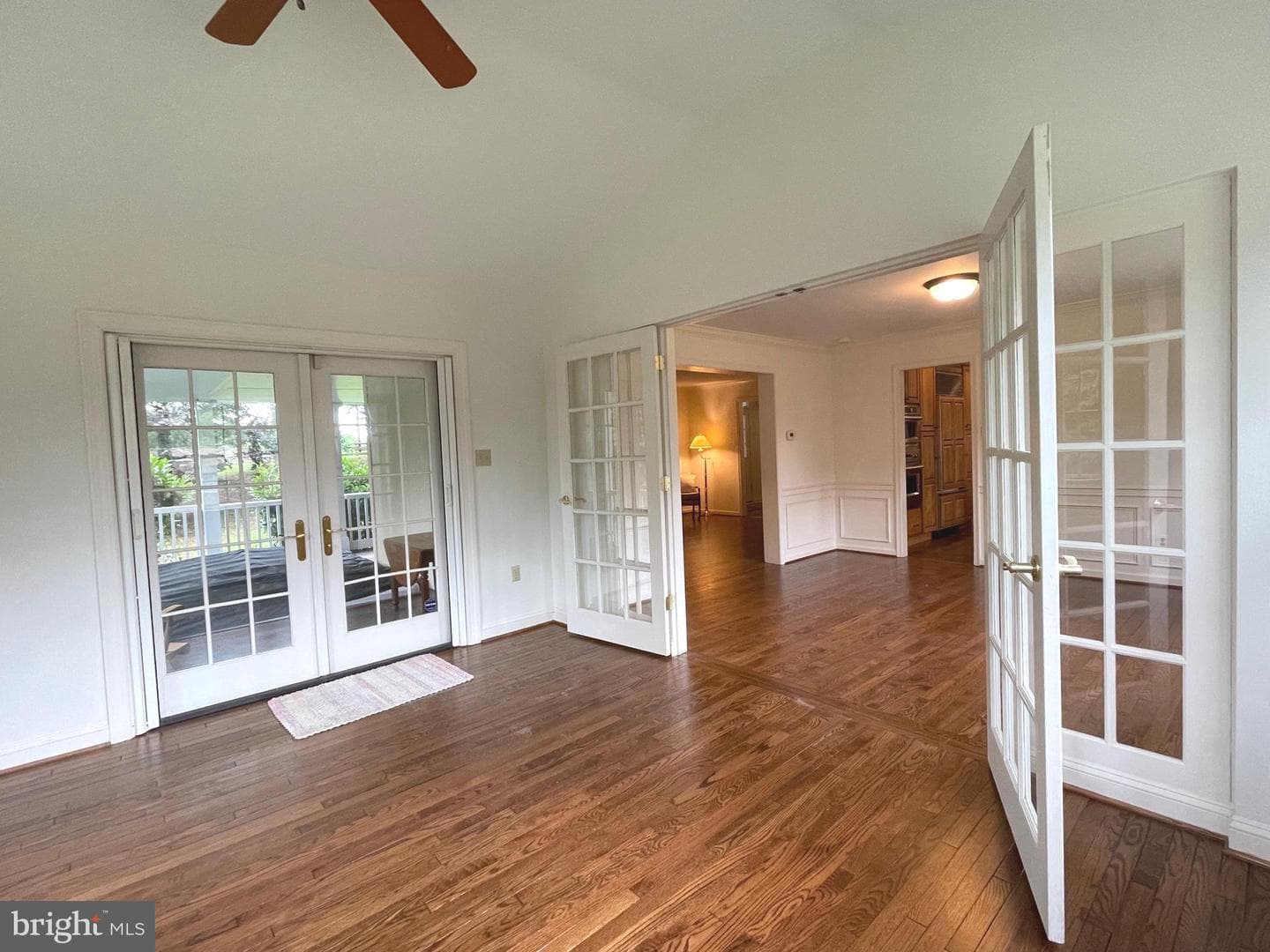 138 Davis Road photo 55