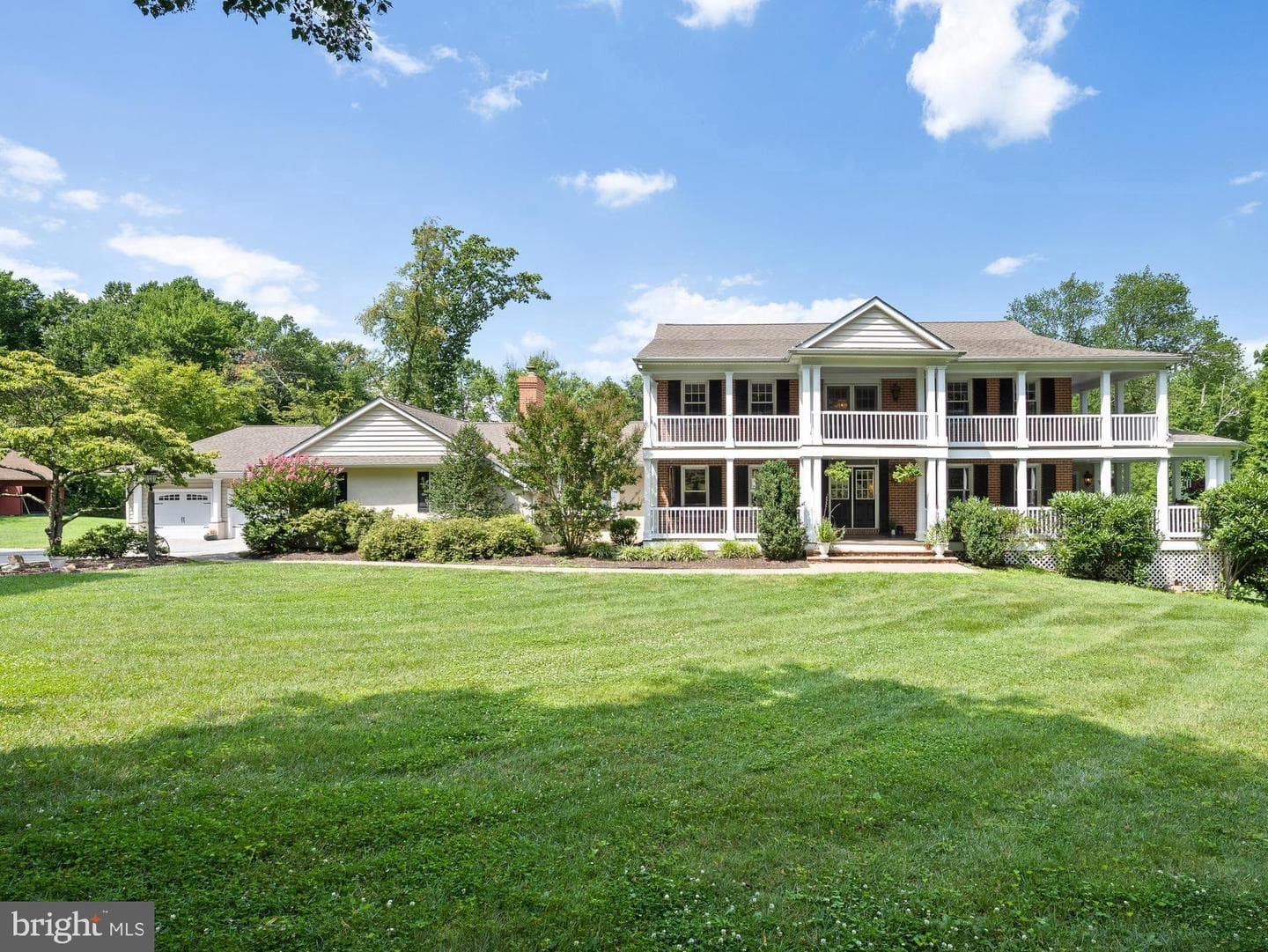 138 Davis Road photo 6
