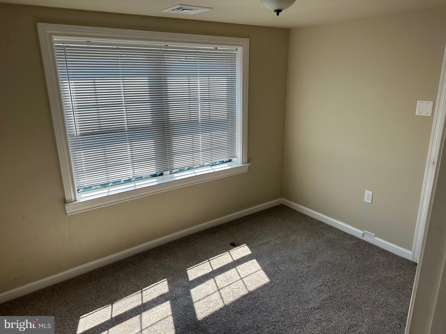 192 Limestone Road photo 13