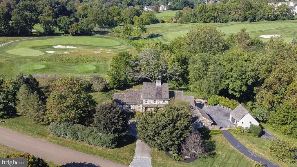 100 Pyles Mountain Lane photo 3