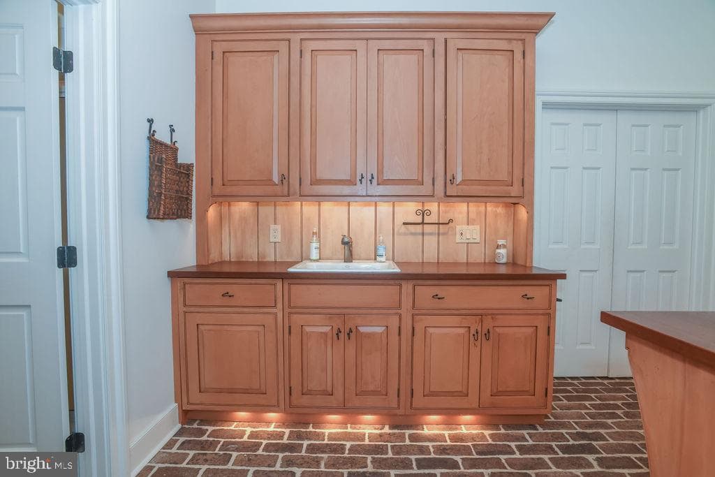 100 Pyles Mountain Lane photo 36