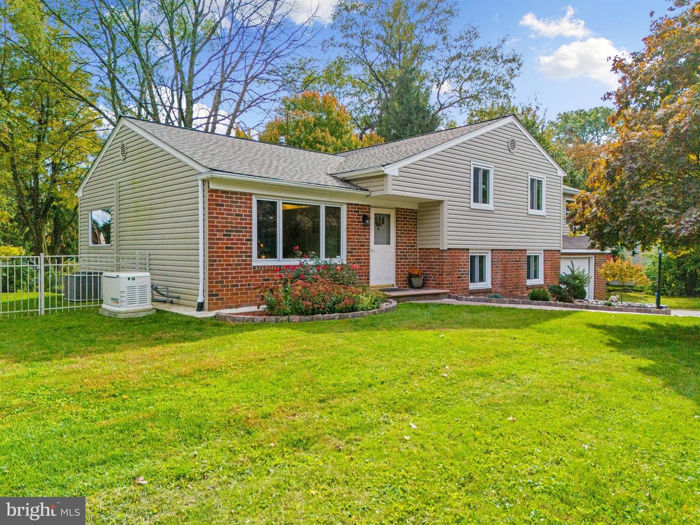 3 Woodcrest Lane photo 5