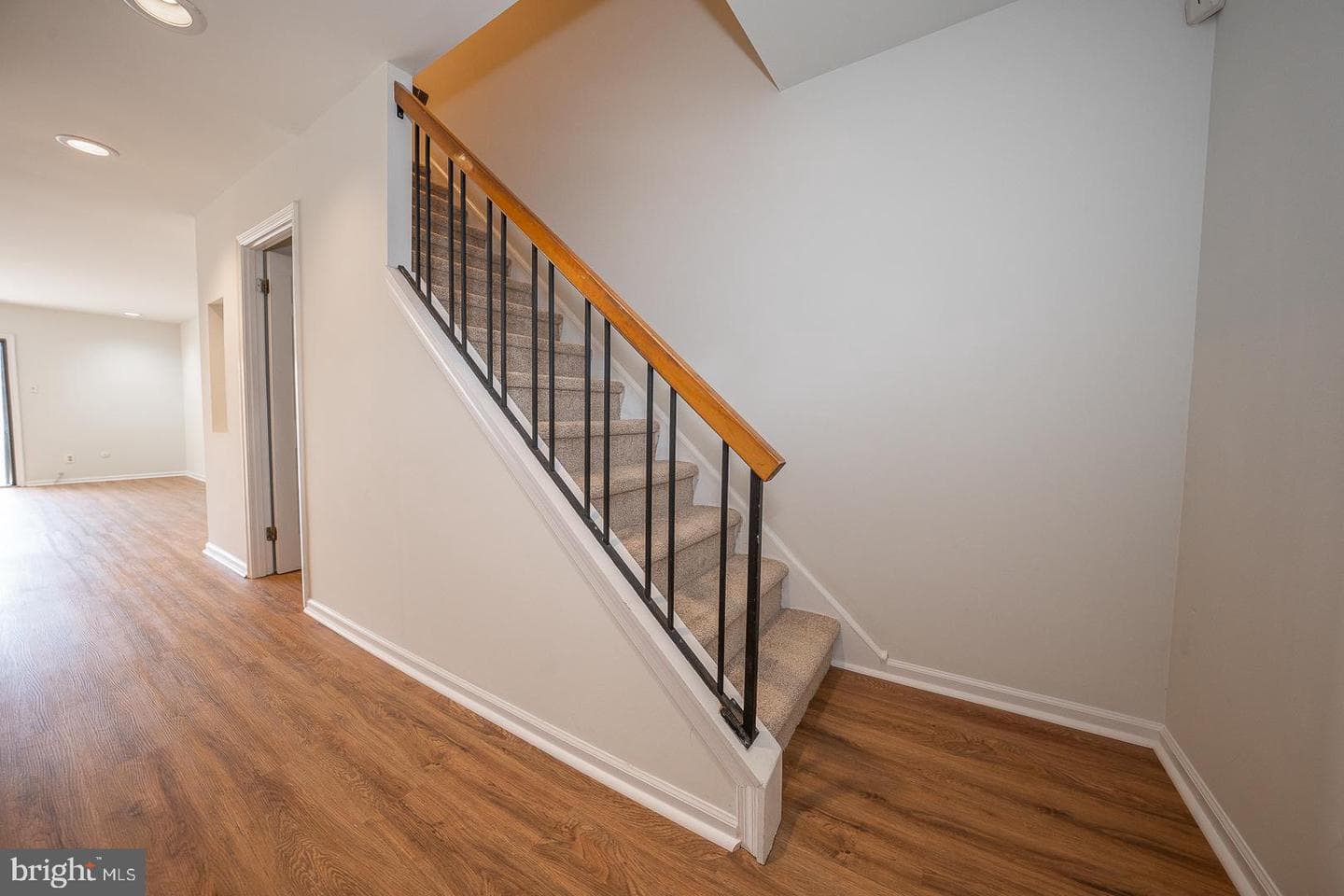 28 Elan Lane photo 13