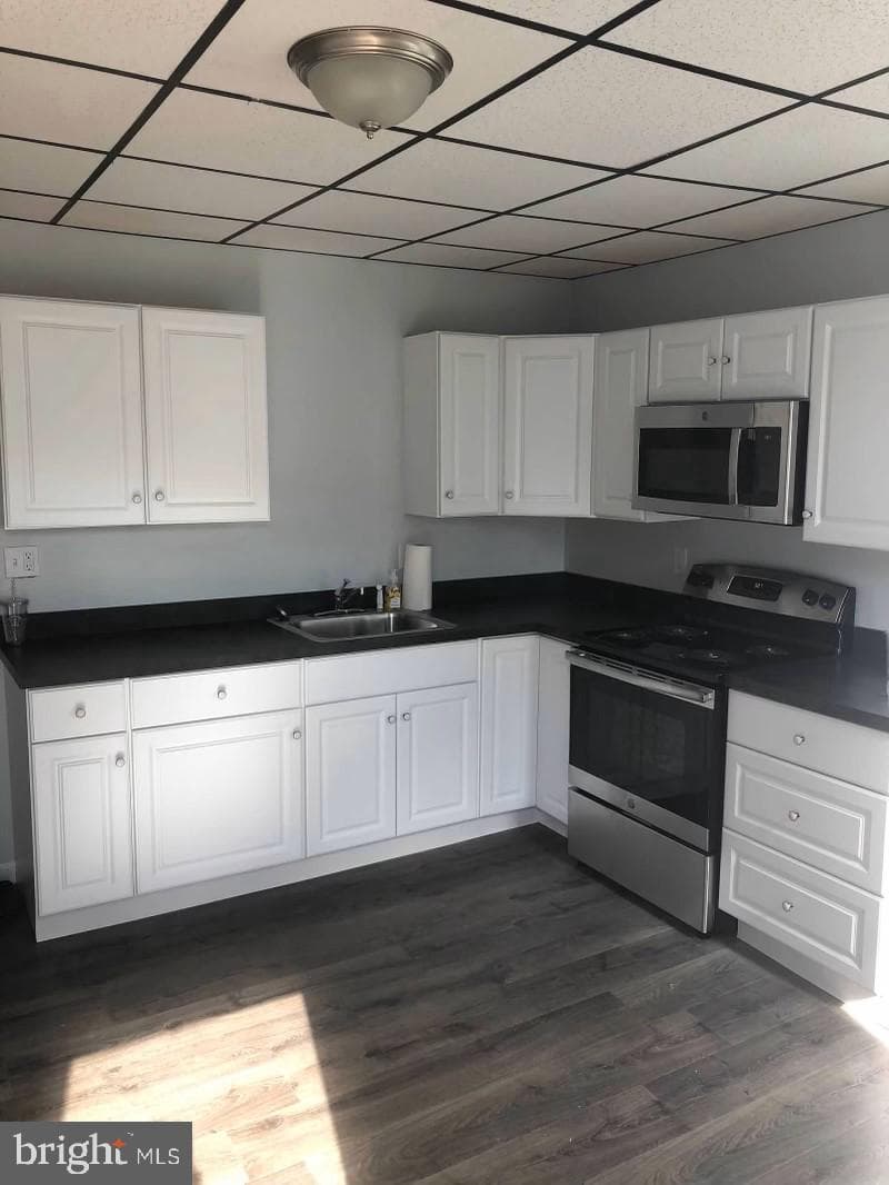 112 Chester Avenue photo 4