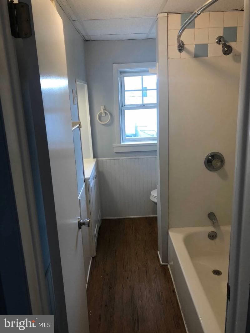 112 Chester Avenue photo 8