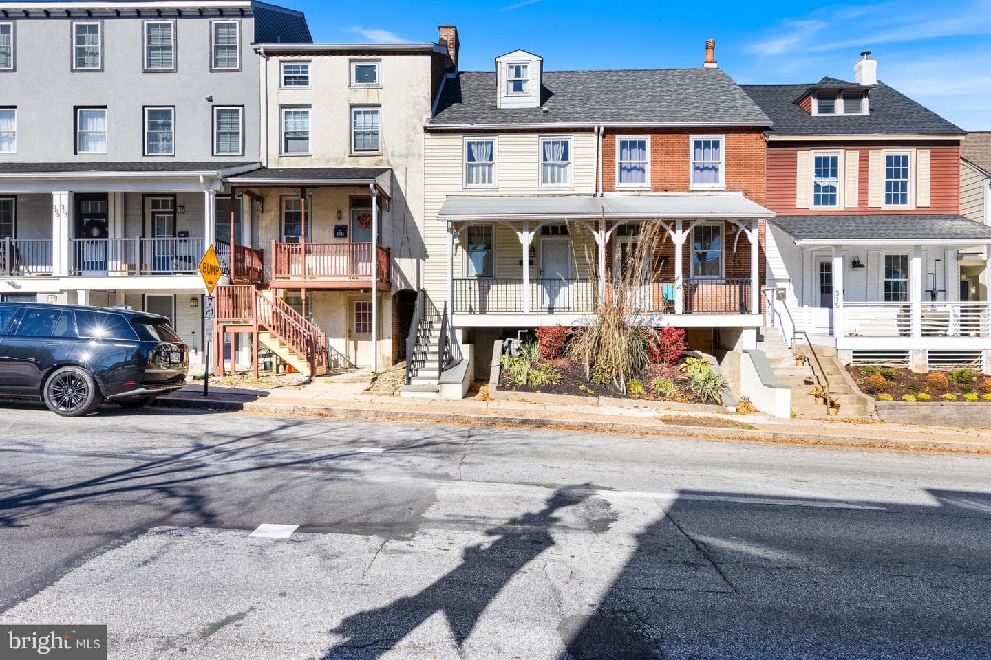 311 E State Street photo 3