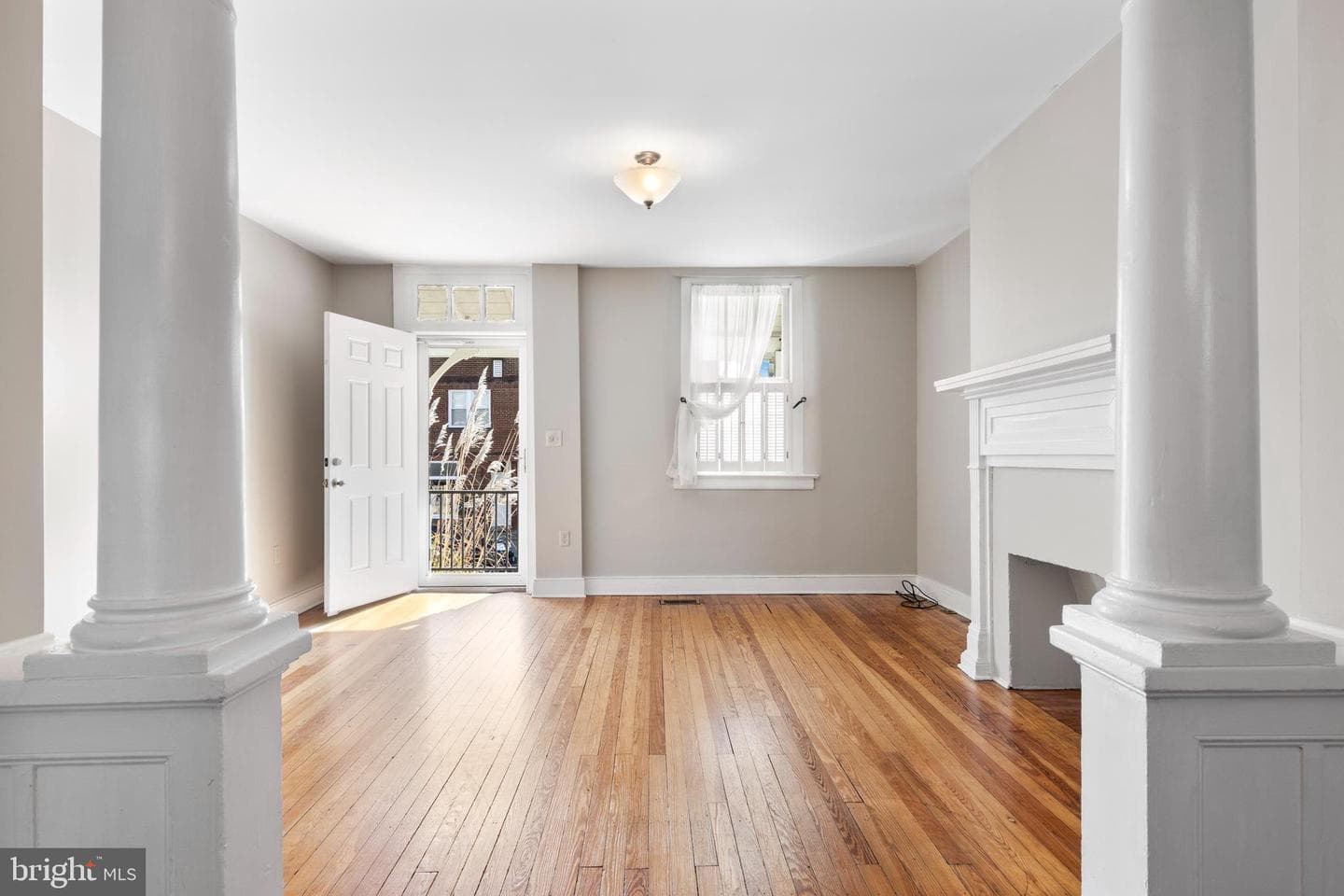 311 E State Street photo 6