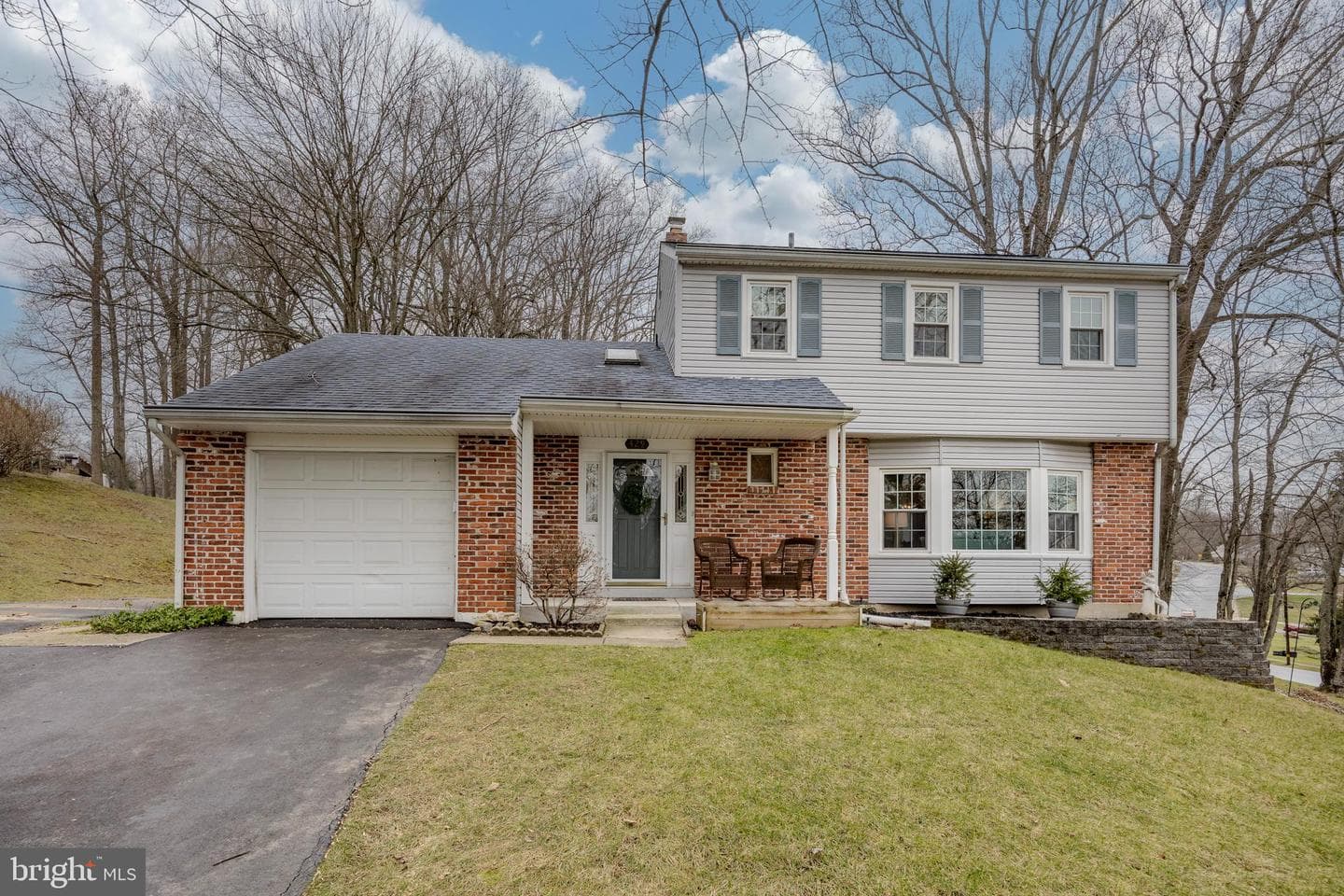 429 Fairfax Drive photo 1