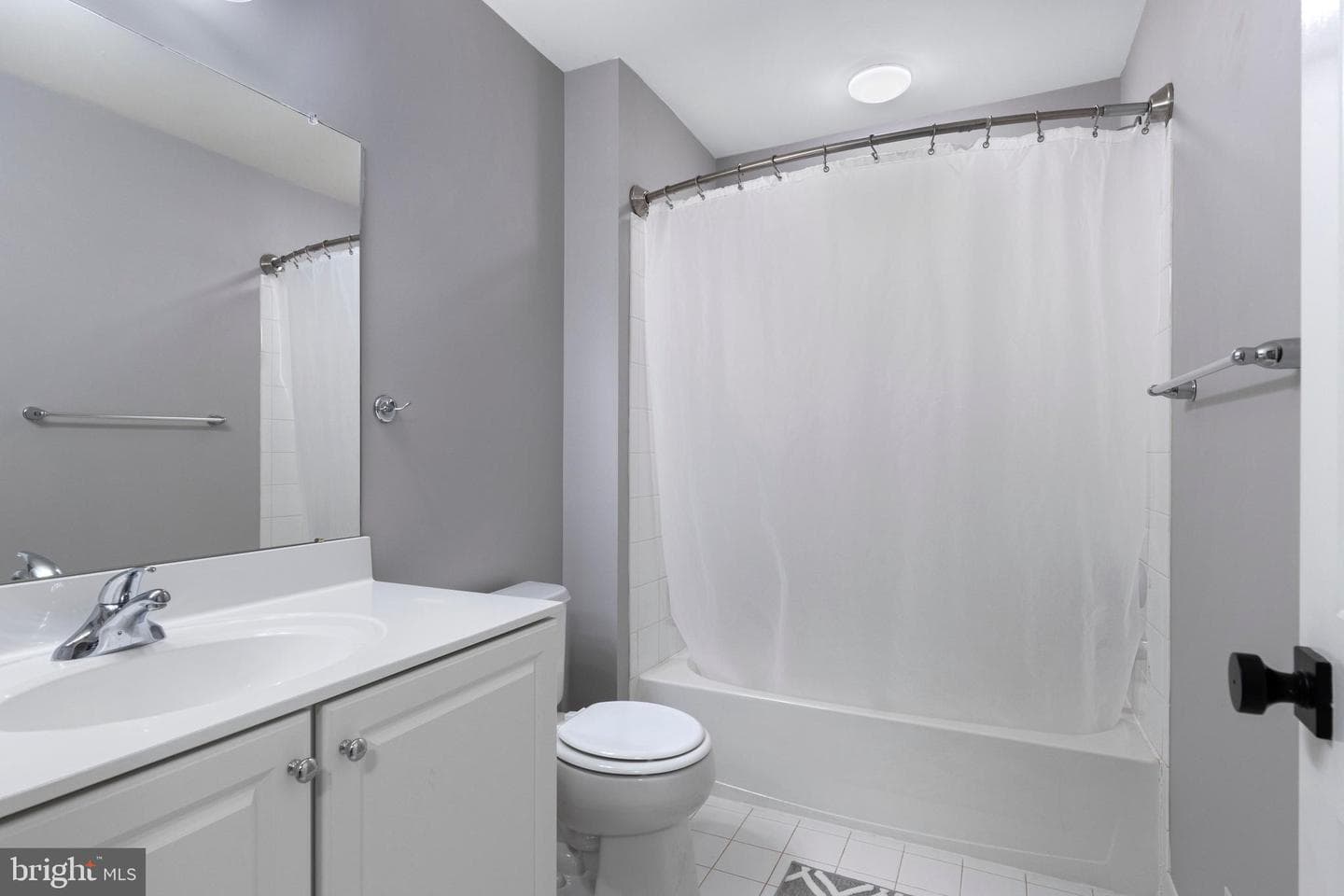207 Deepdale Drive photo 30