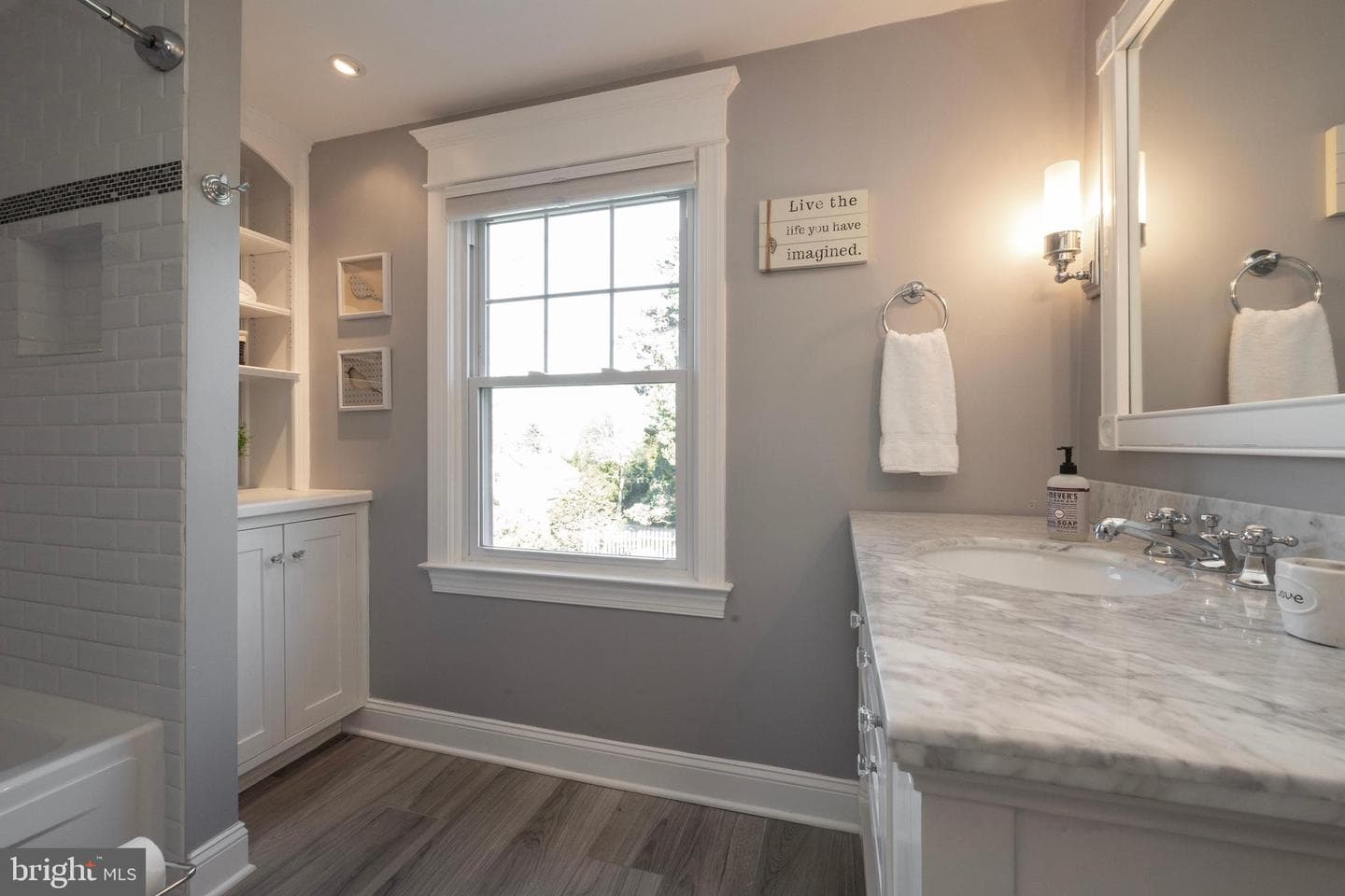 605 Price Street photo 38