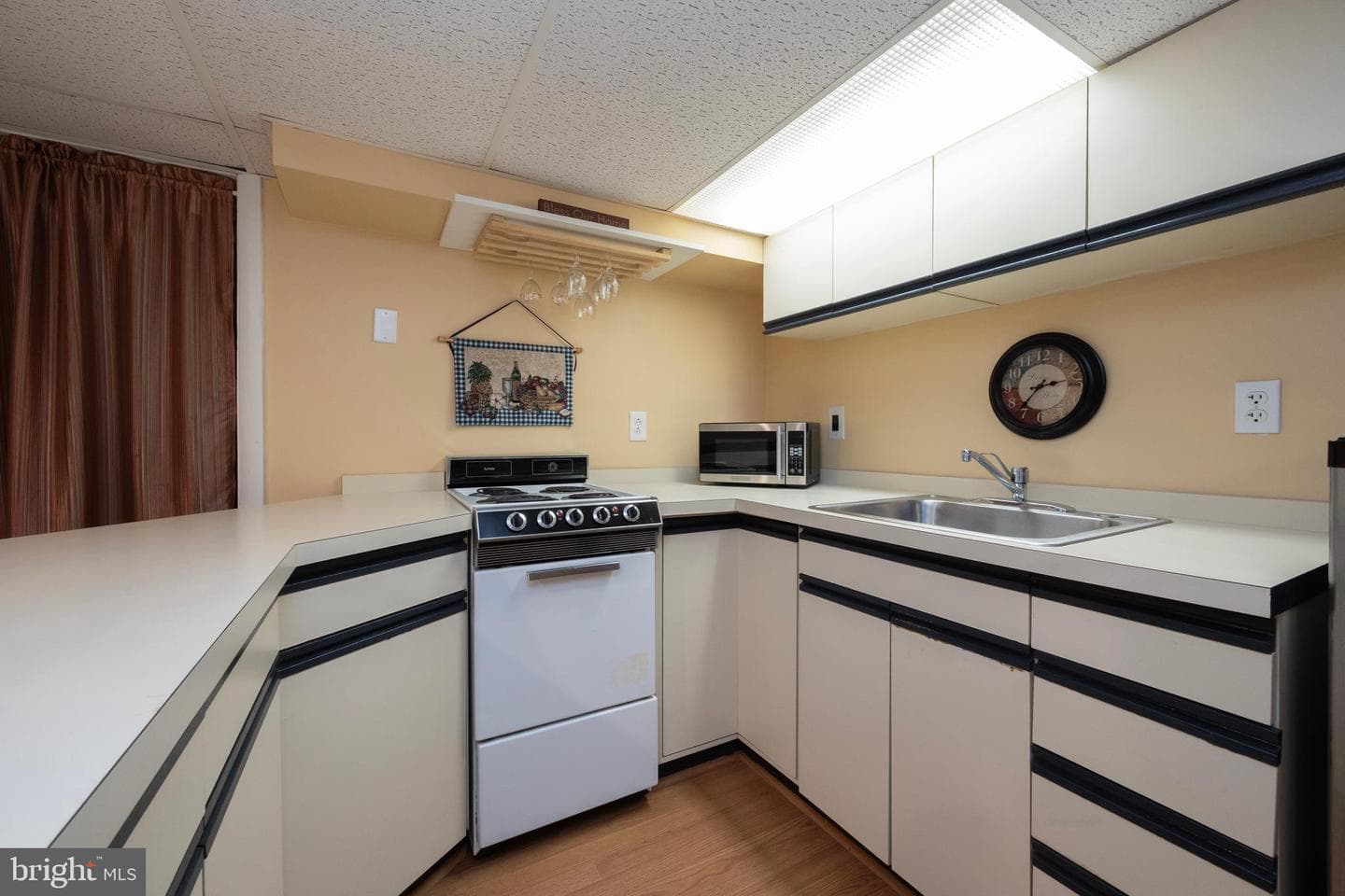 605 Price Street photo 52