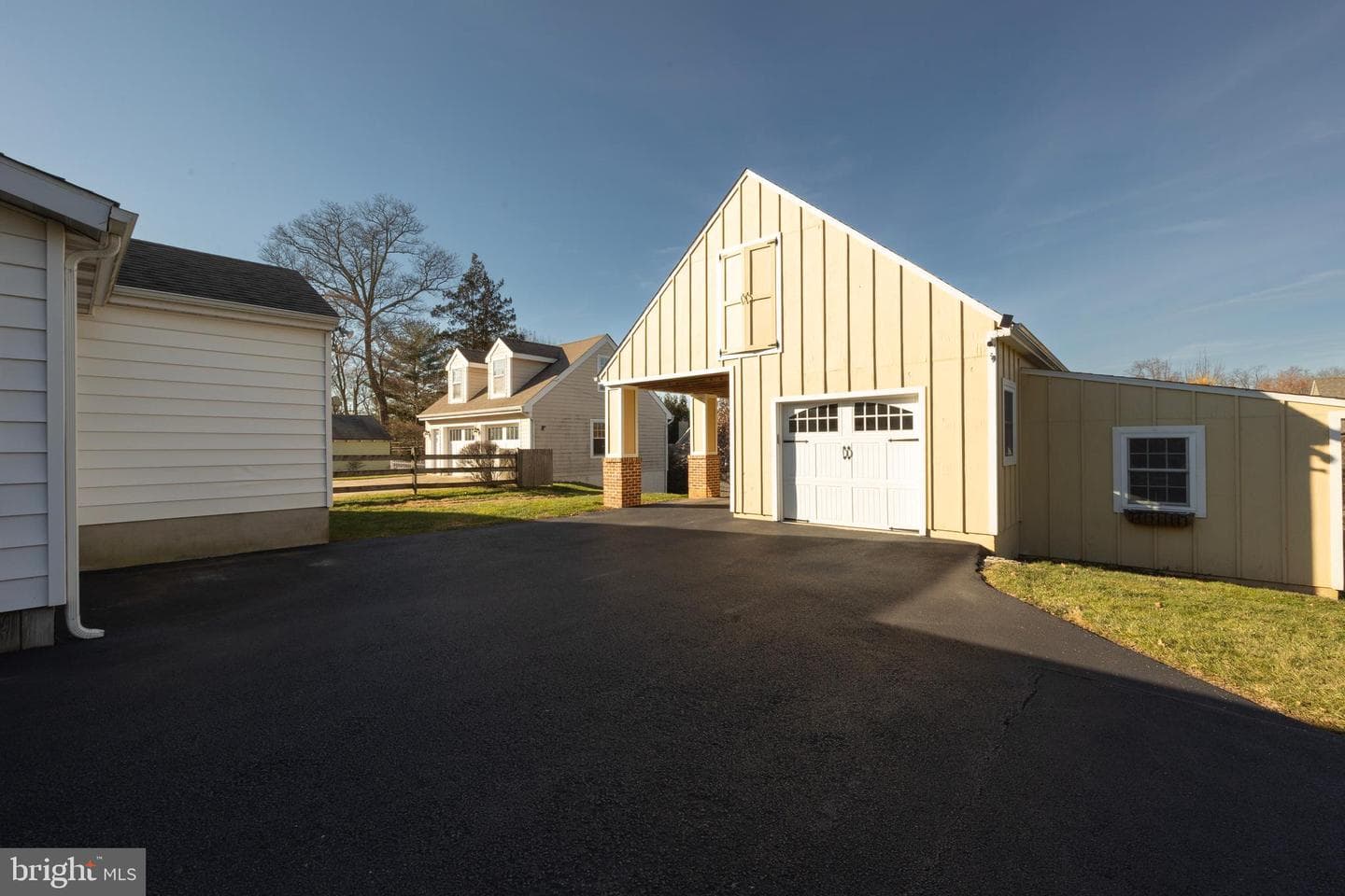 605 Price Street photo 7