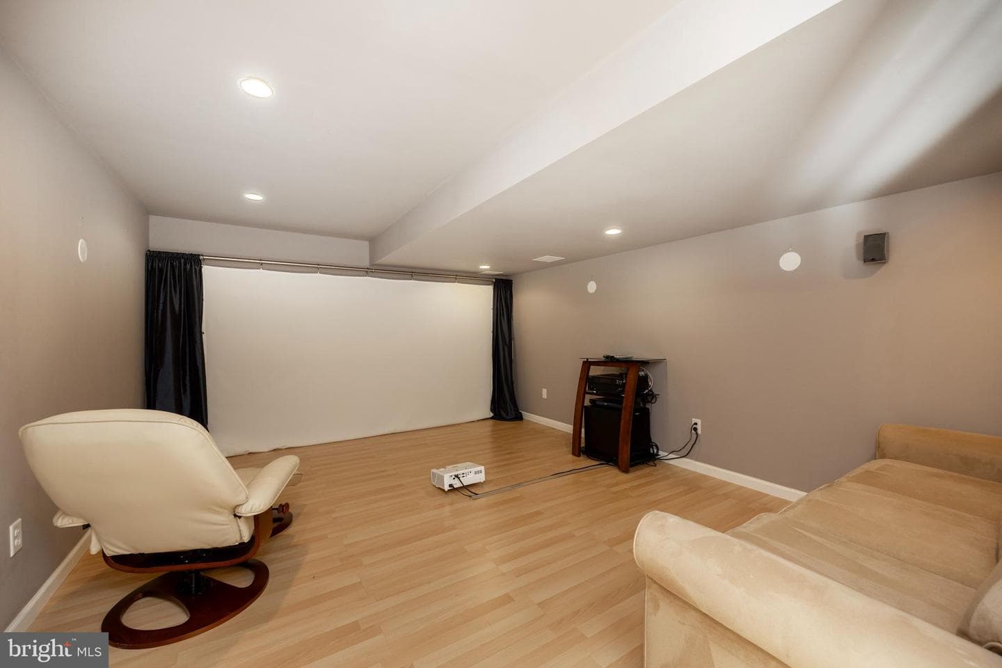 1370 Stonegate Drive photo 36