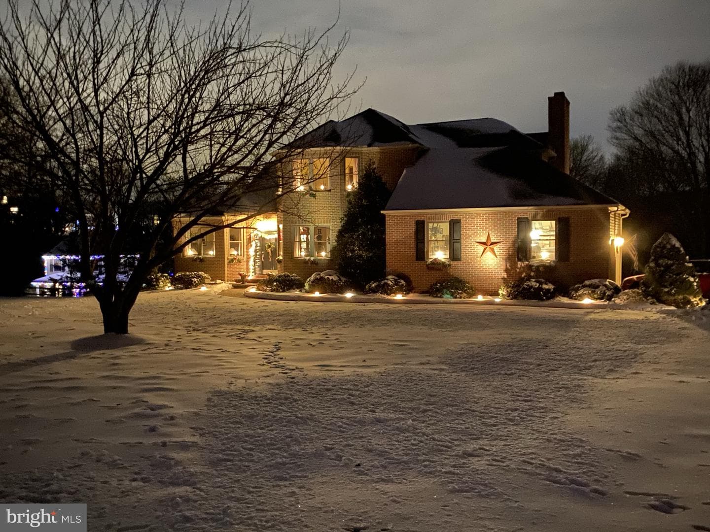 1386 Hunters Court photo 3