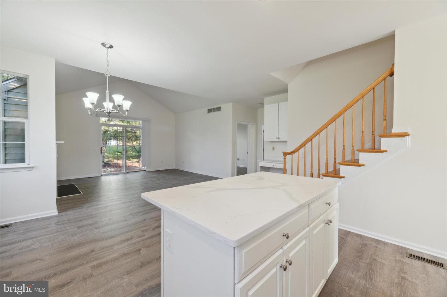 6003 Whitney Court photo 10