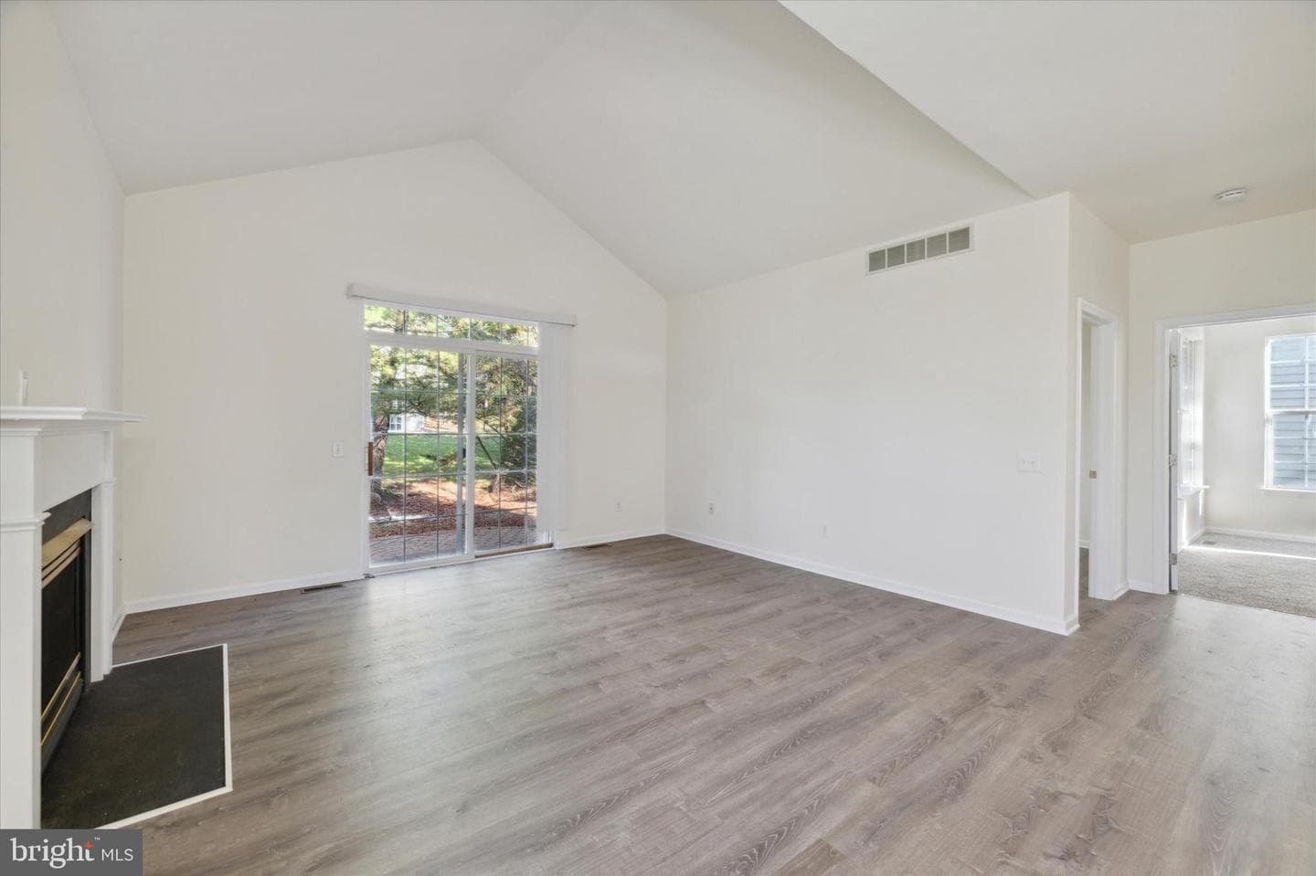 6003 Whitney Court photo 11