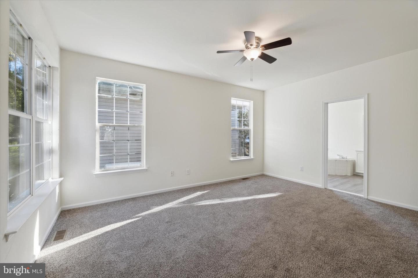 6003 Whitney Court photo 15