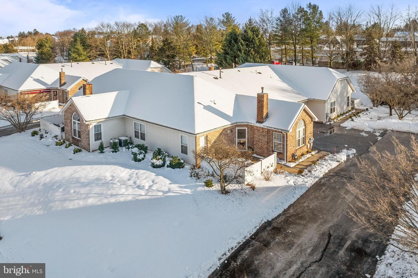 141 Village Way #6a photo 3