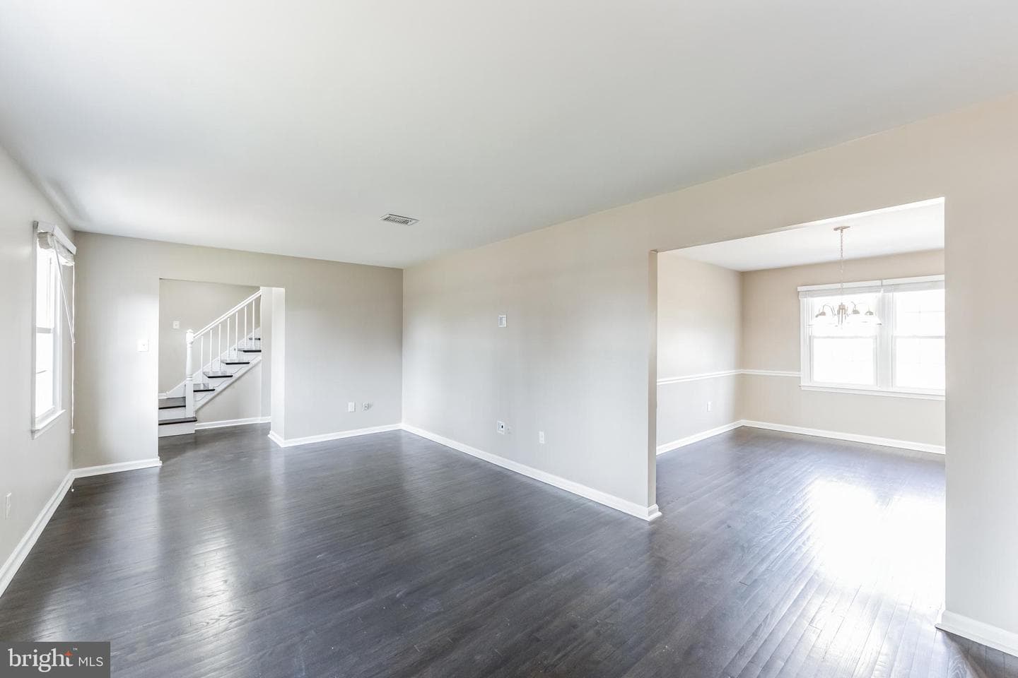 550 N Walnut Road photo 5