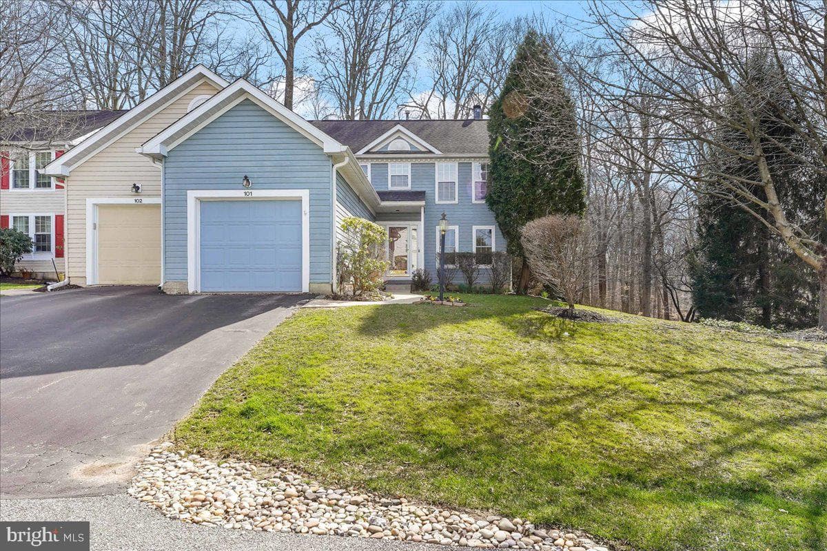 101 Alford Court photo 1