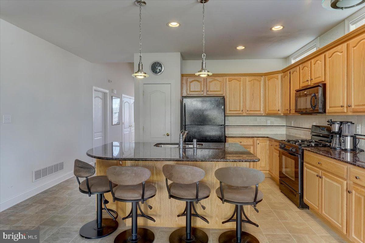 327 McNeil Lane photo 10