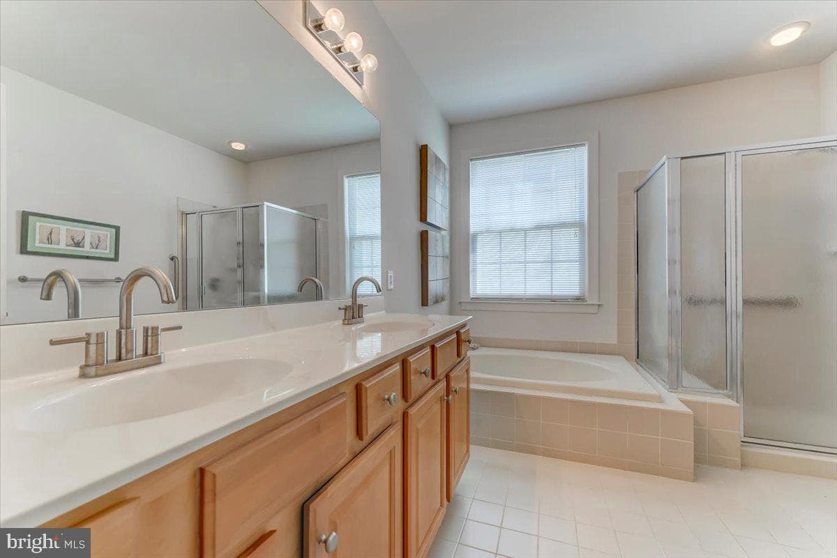 327 McNeil Lane photo 15