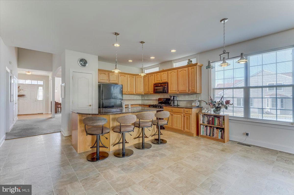 327 McNeil Lane photo 9