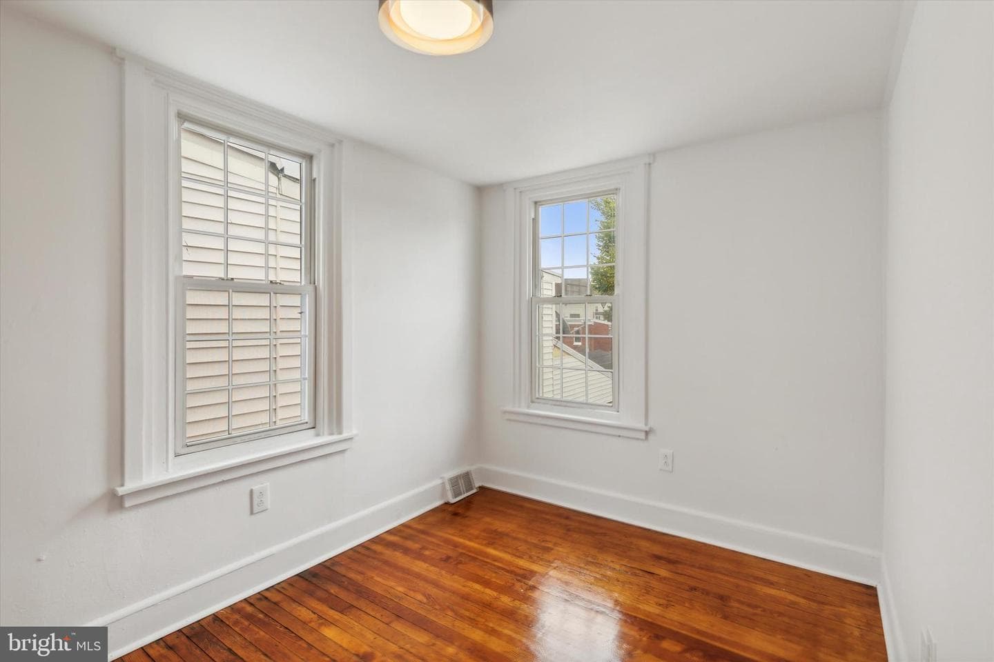 126 Washington Avenue photo 19