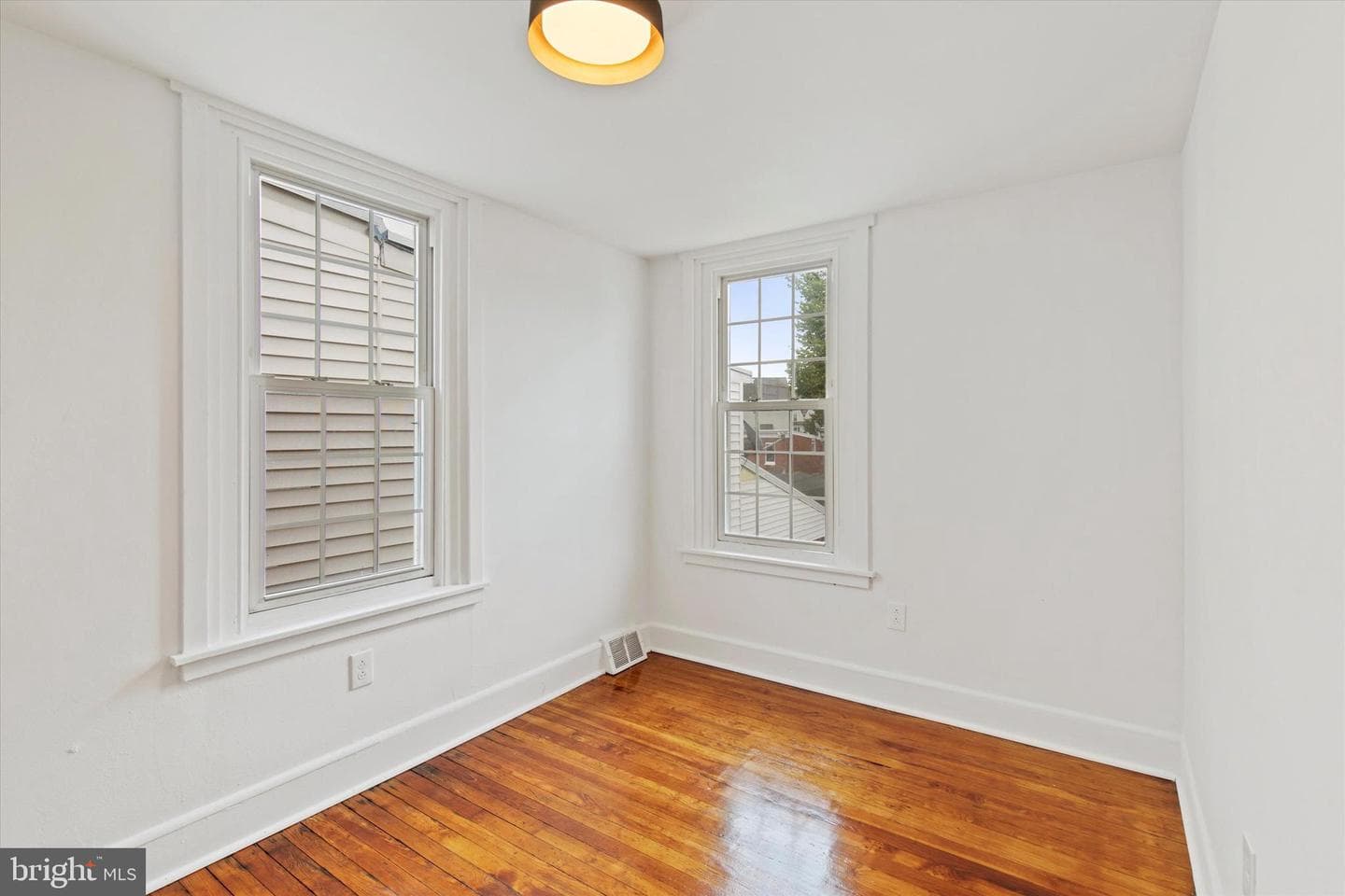 126 Washington Avenue photo 23