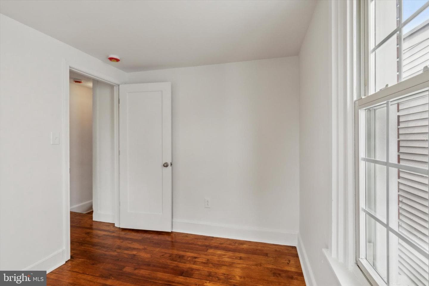 126 Washington Avenue photo 24