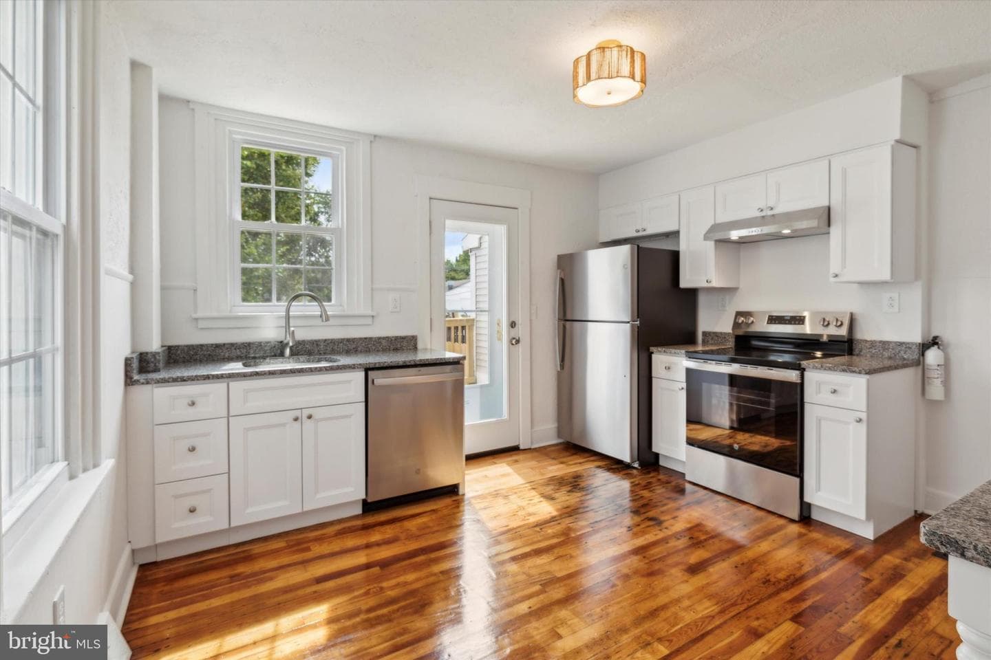 126 Washington Avenue photo 6