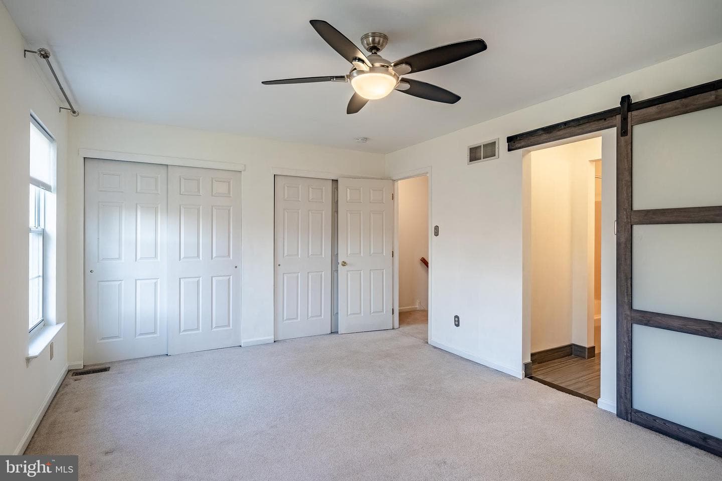 728 Shropshire Drive photo 20