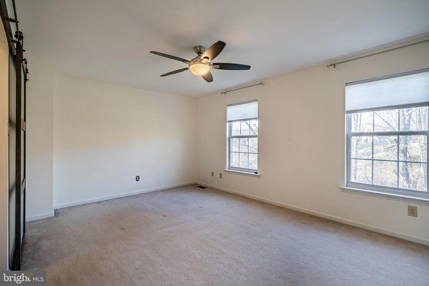 728 Shropshire Drive photo 26