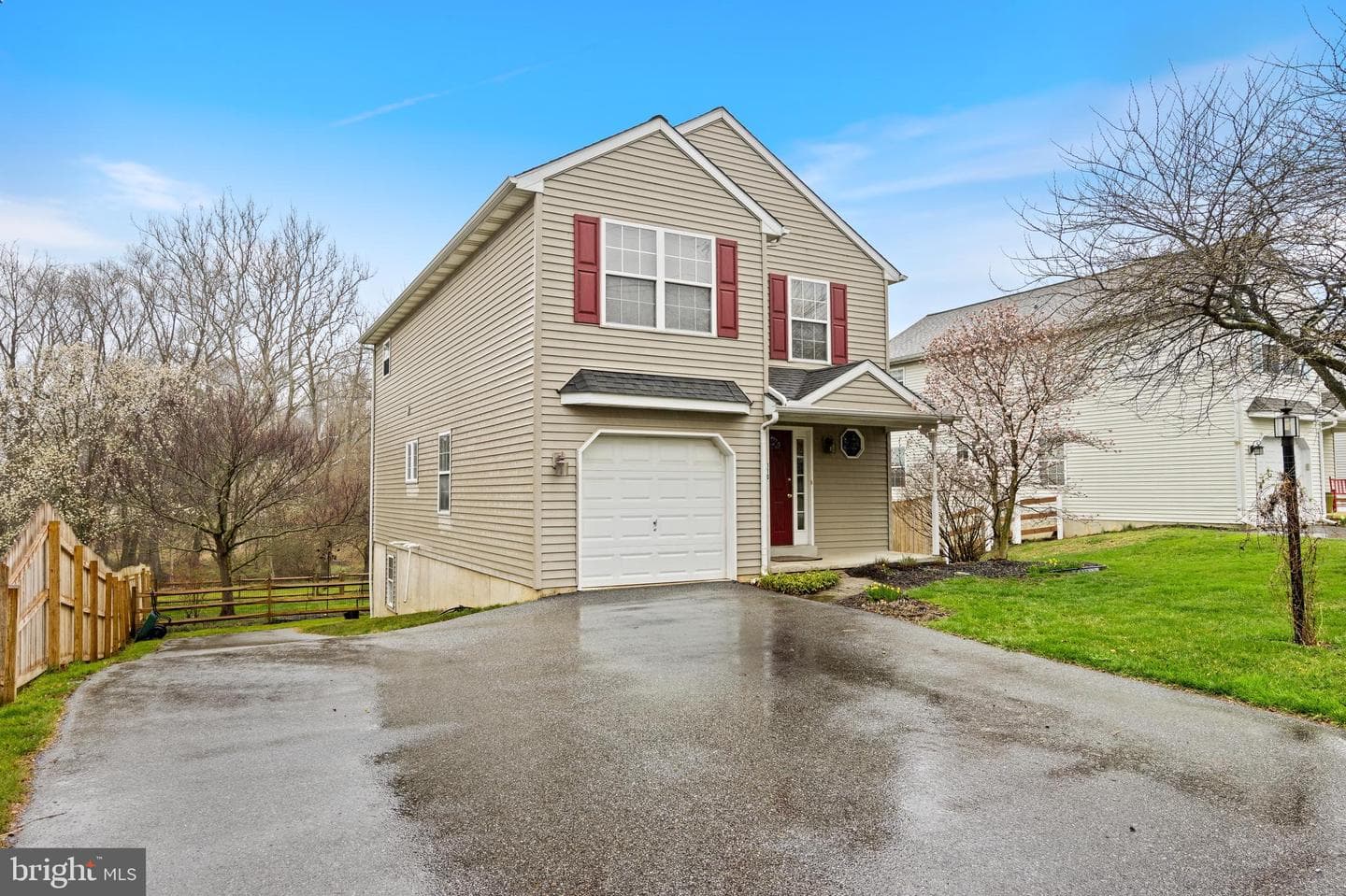 110 N Mill Road photo 2