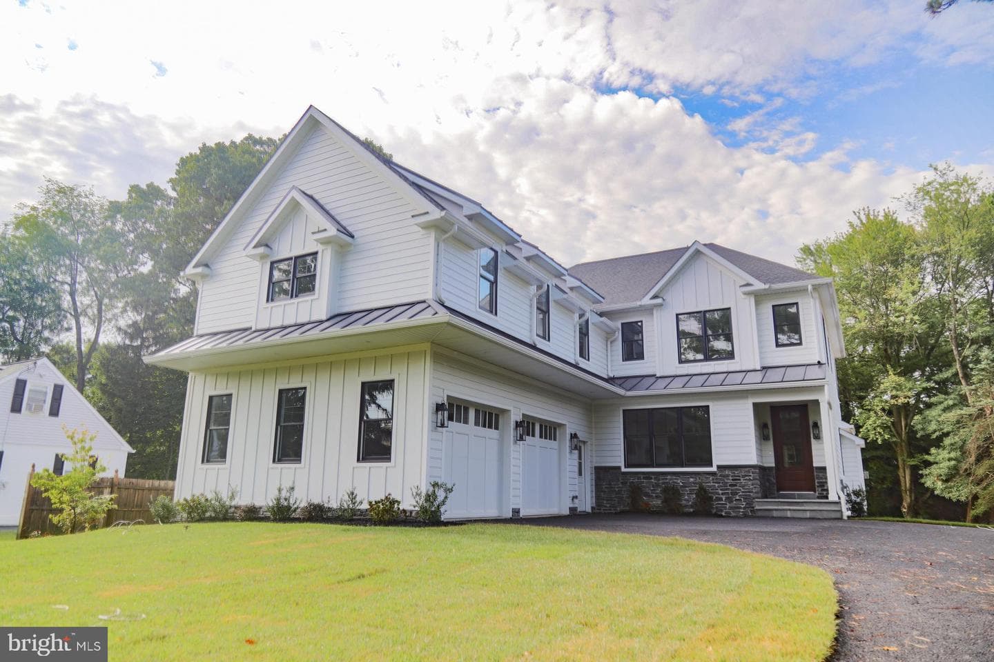 544 Red Fox Lane photo 1