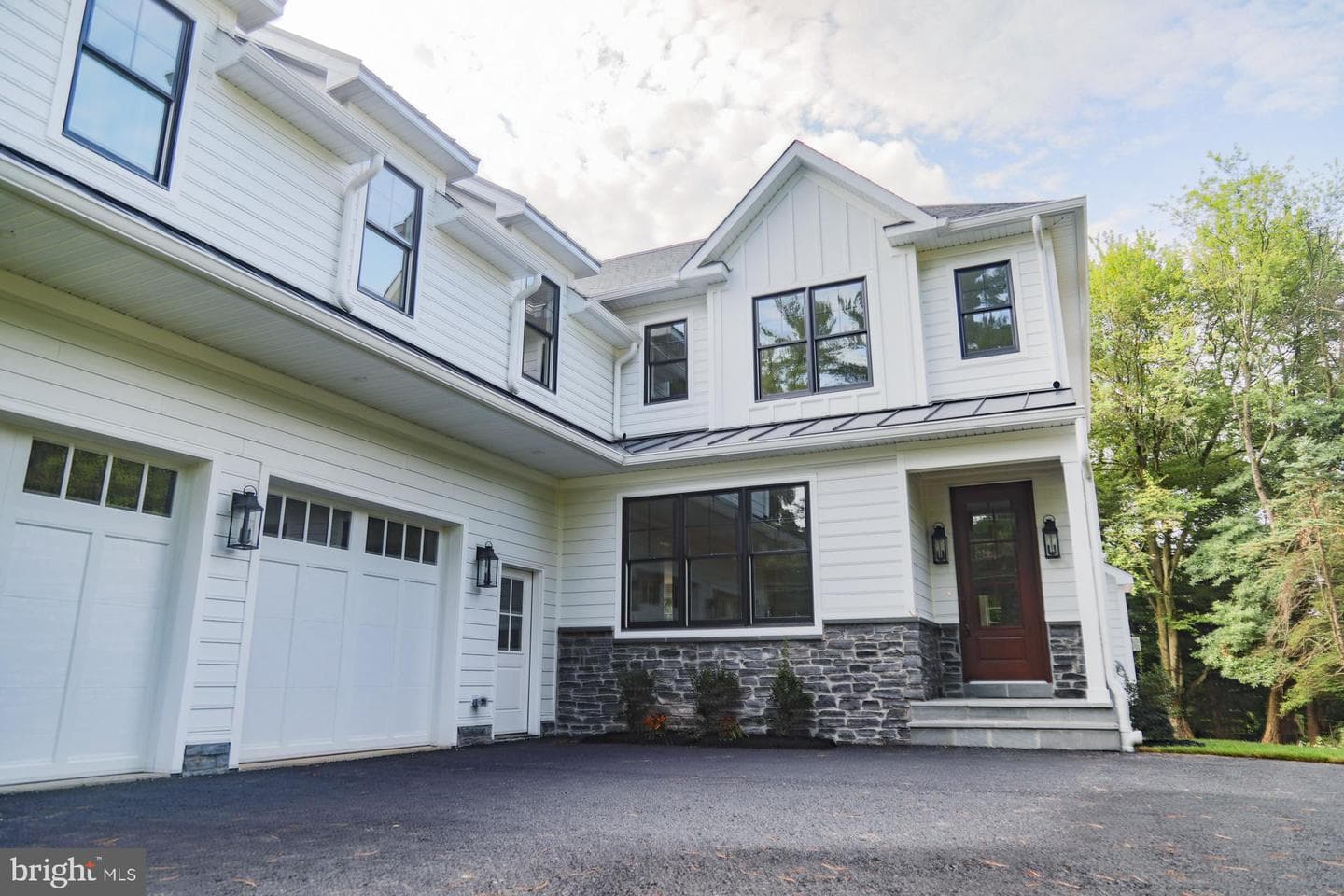 544 Red Fox Lane photo 3