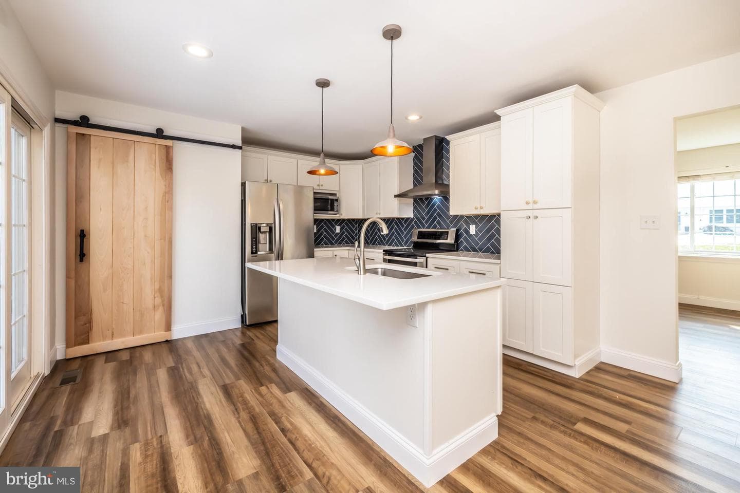 274 Meadow Drive photo 23