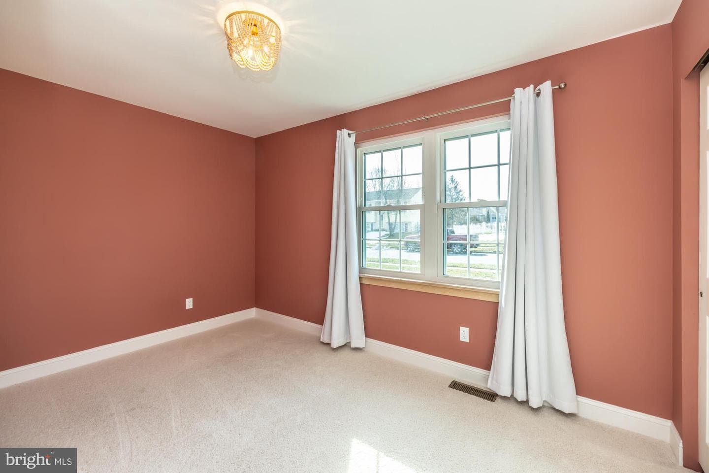 274 Meadow Drive photo 27