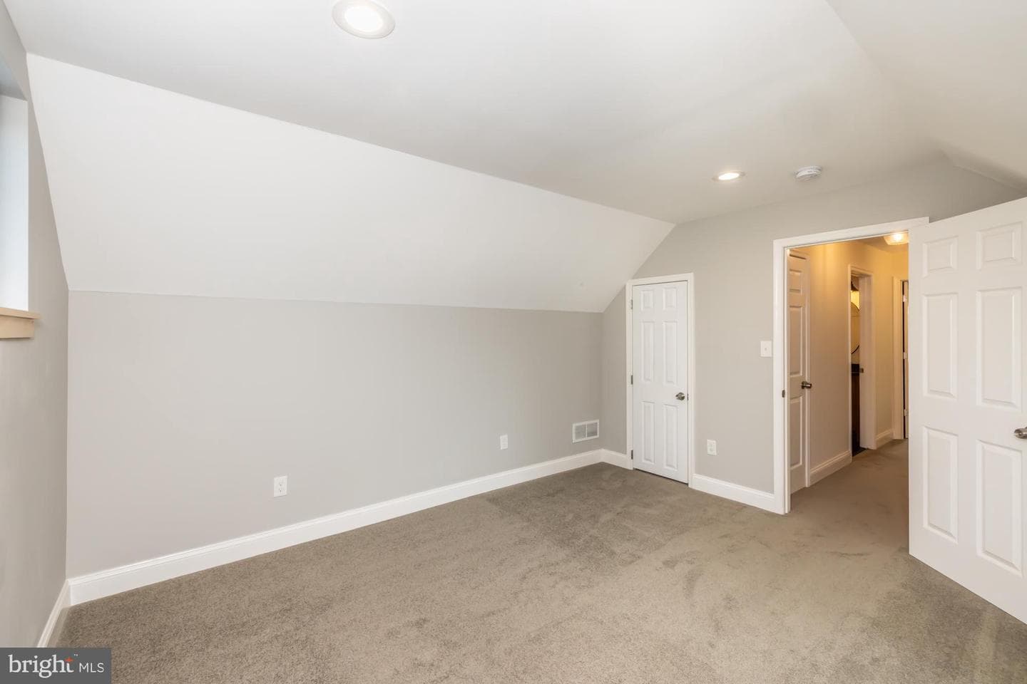 274 Meadow Drive photo 39
