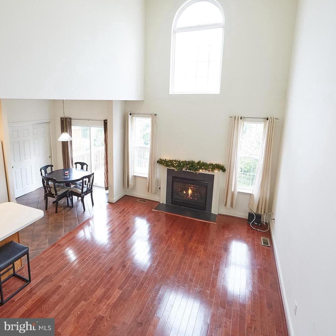 211 Tall Pines Drive photo 4