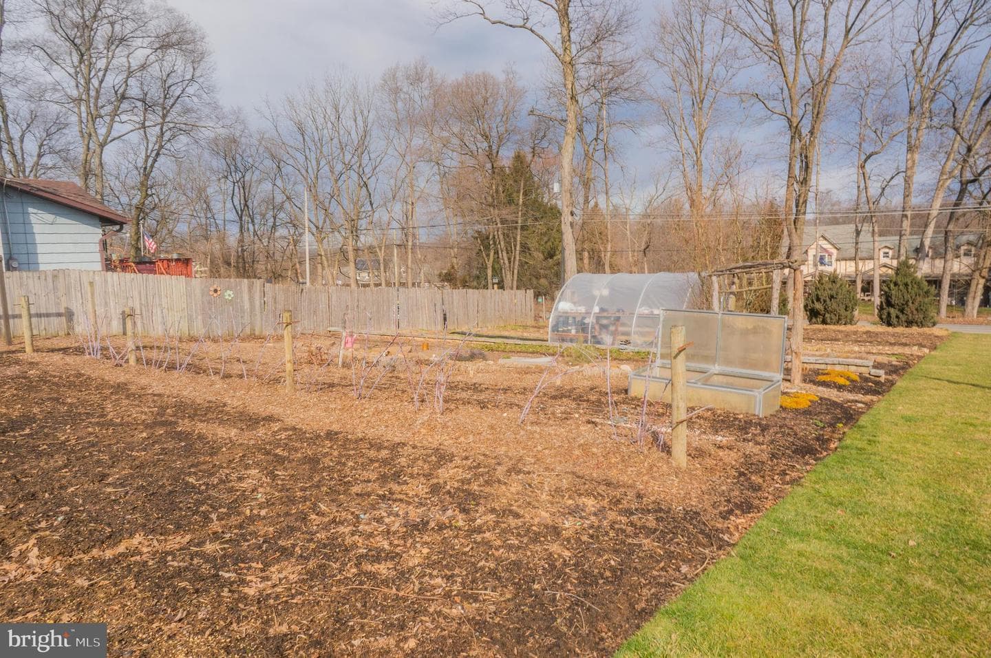 88 Mount Pleasant Road photo 48