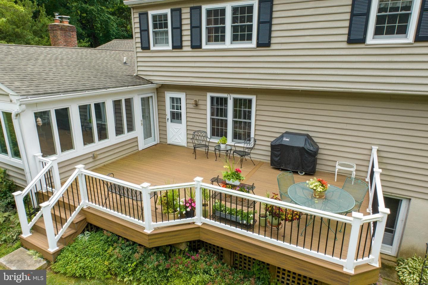610 Gages Lane photo 25