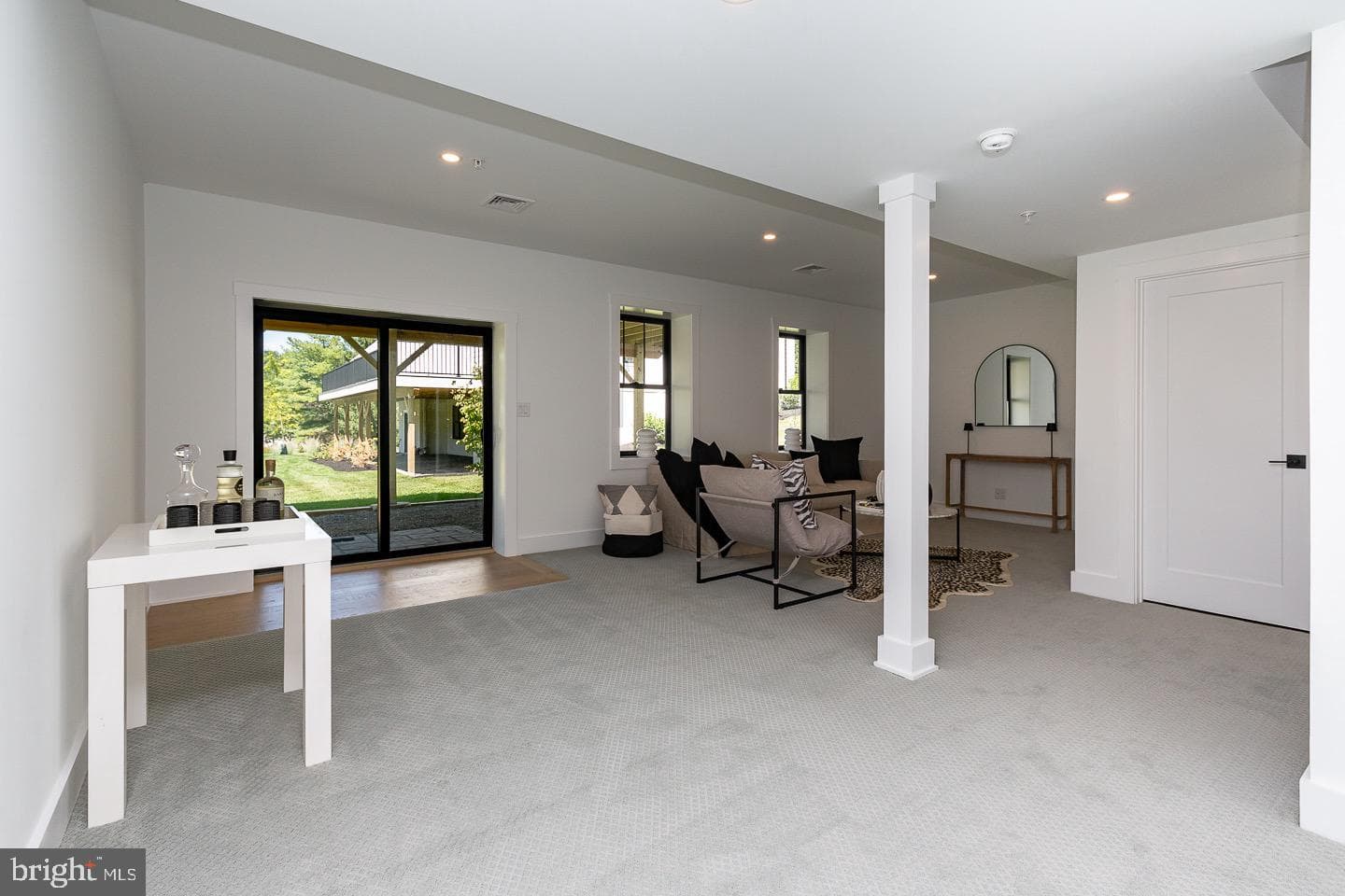 993 Fairview Avenue photo 44