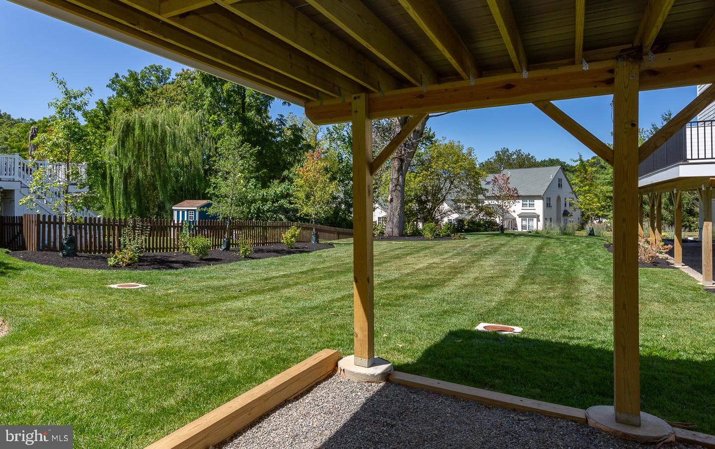 993 Fairview Avenue photo 46