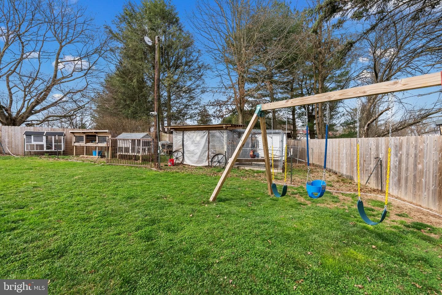 261 Tudor Circle photo 29