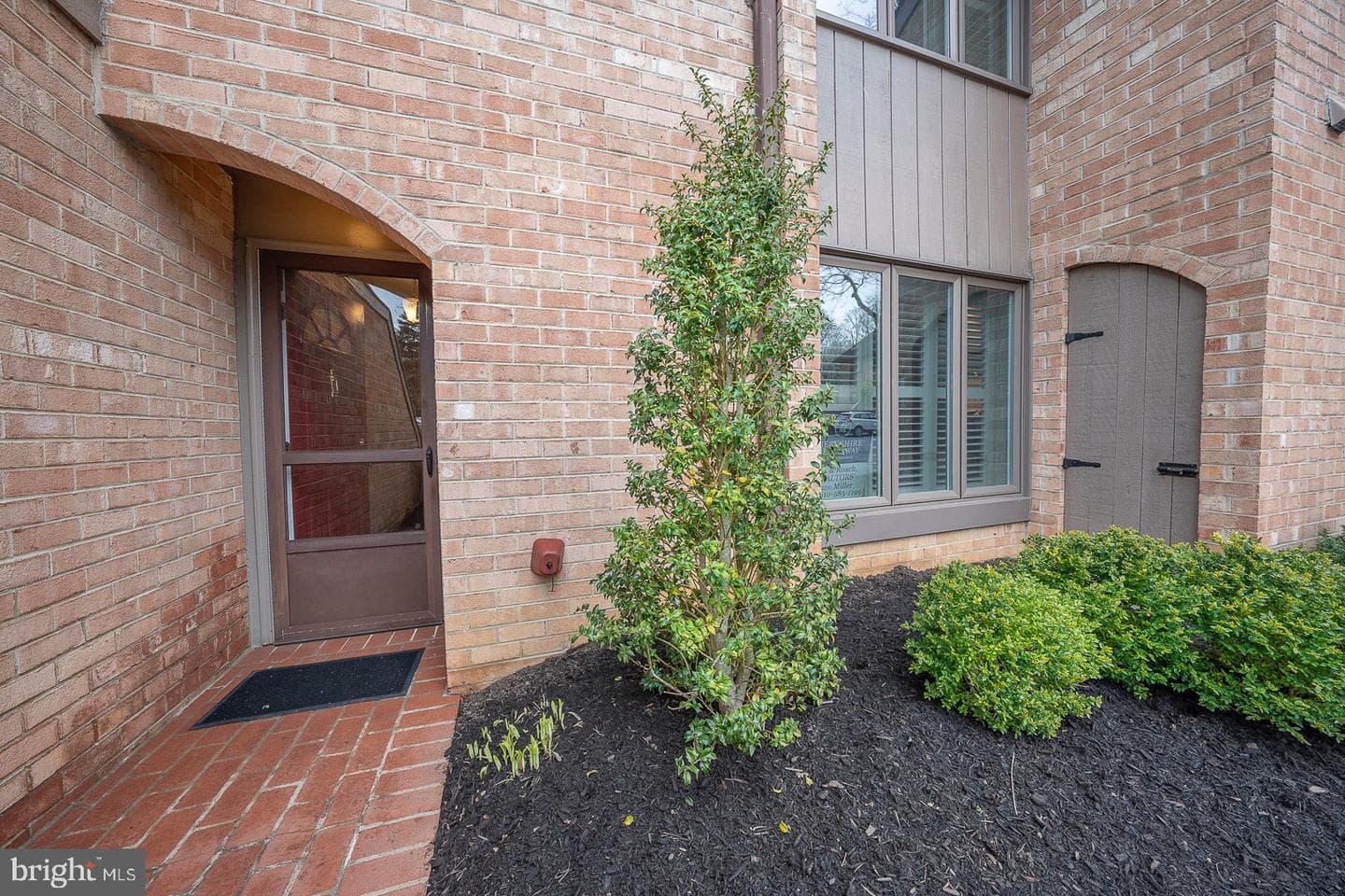 155 Woodgate Lane photo 3