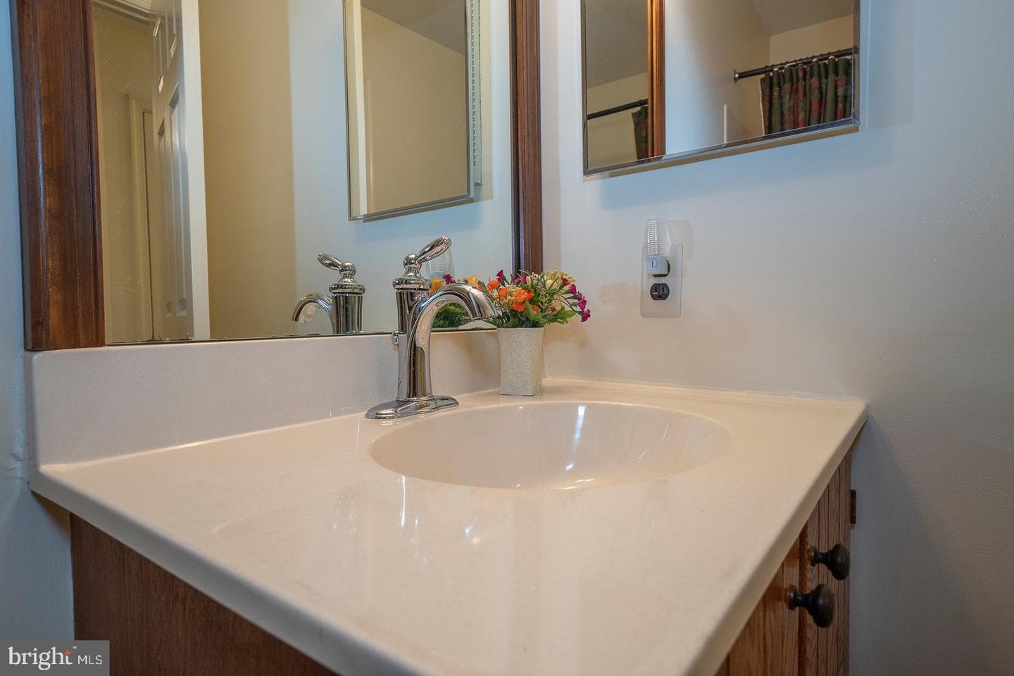 155 Woodgate Lane photo 32